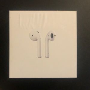 Apple AirPods with charging case